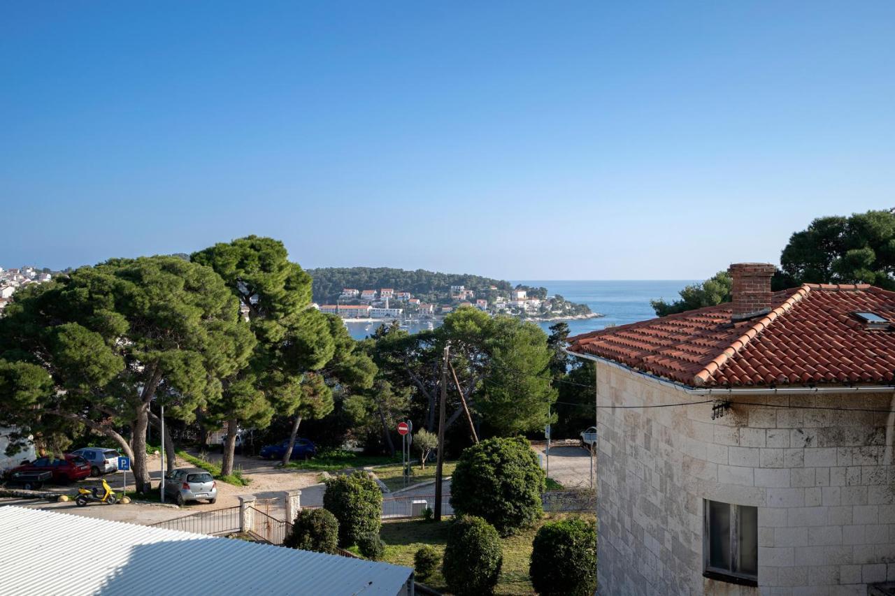 Longin - Zf Hvar Apartament