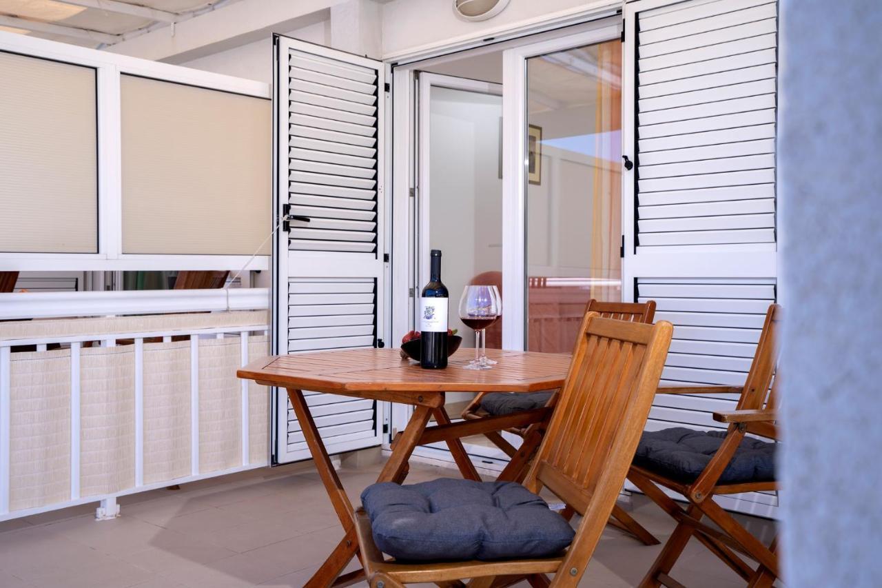 Longin - Zf Hvar Apartament